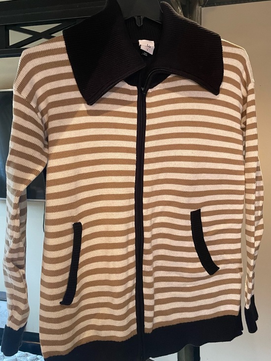 CAbi Sweaters - Cabi Striped Zip-Up Sweater Jacket in Beige and Black